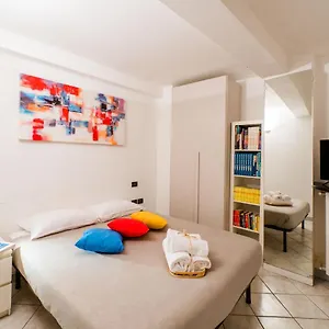 Apartment Feel - Minimal House - Centro