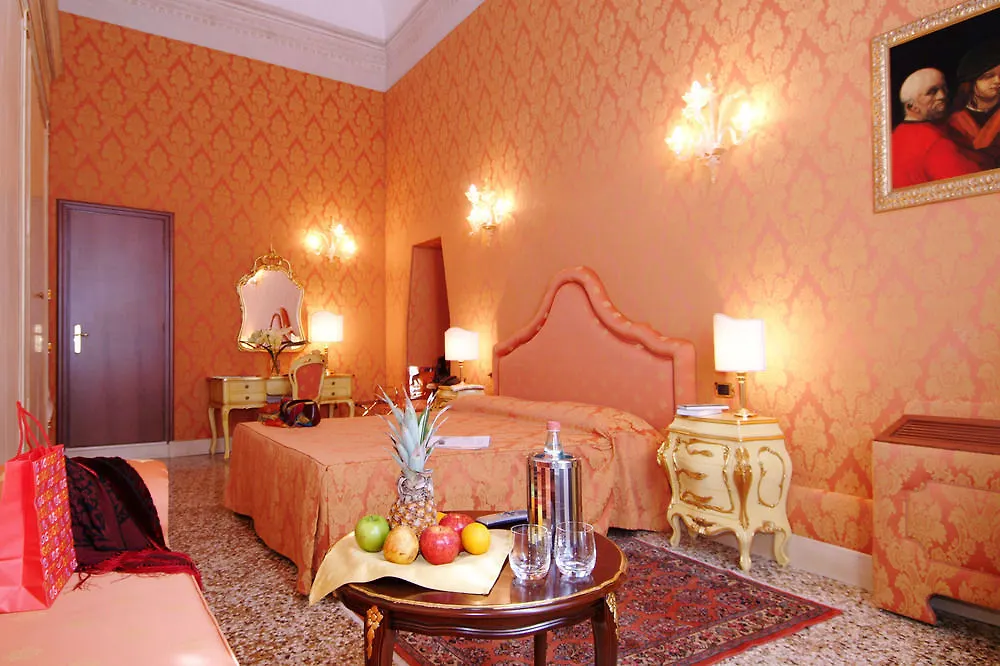 ****  Ca' Vendramin Zago Hotel Veneza Itália